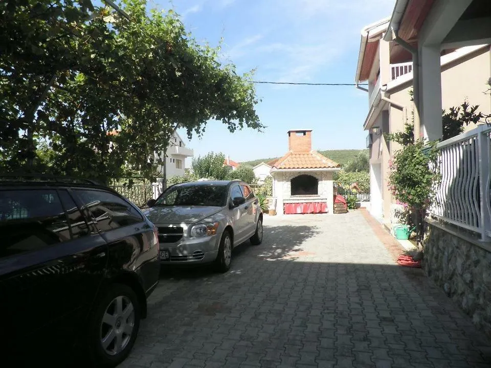 guest house Karlo Bibinje 3*,